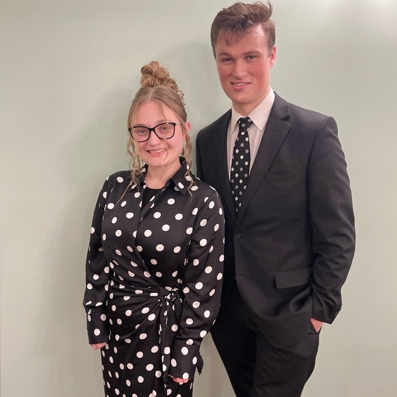 Meet your Posher, Hannah - Picture 8 of 8